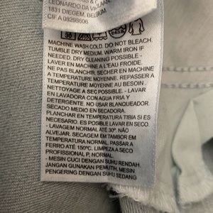Levi's Shorts - Levi’s | Light-washed Denim Shorts 25 Levi's Shorts - Levi’s | Light-washed Denim Shorts 25